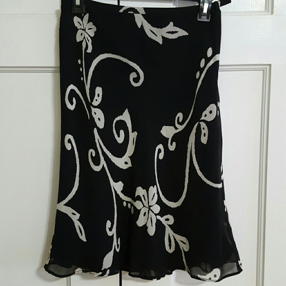 Ann Taylor Skirt